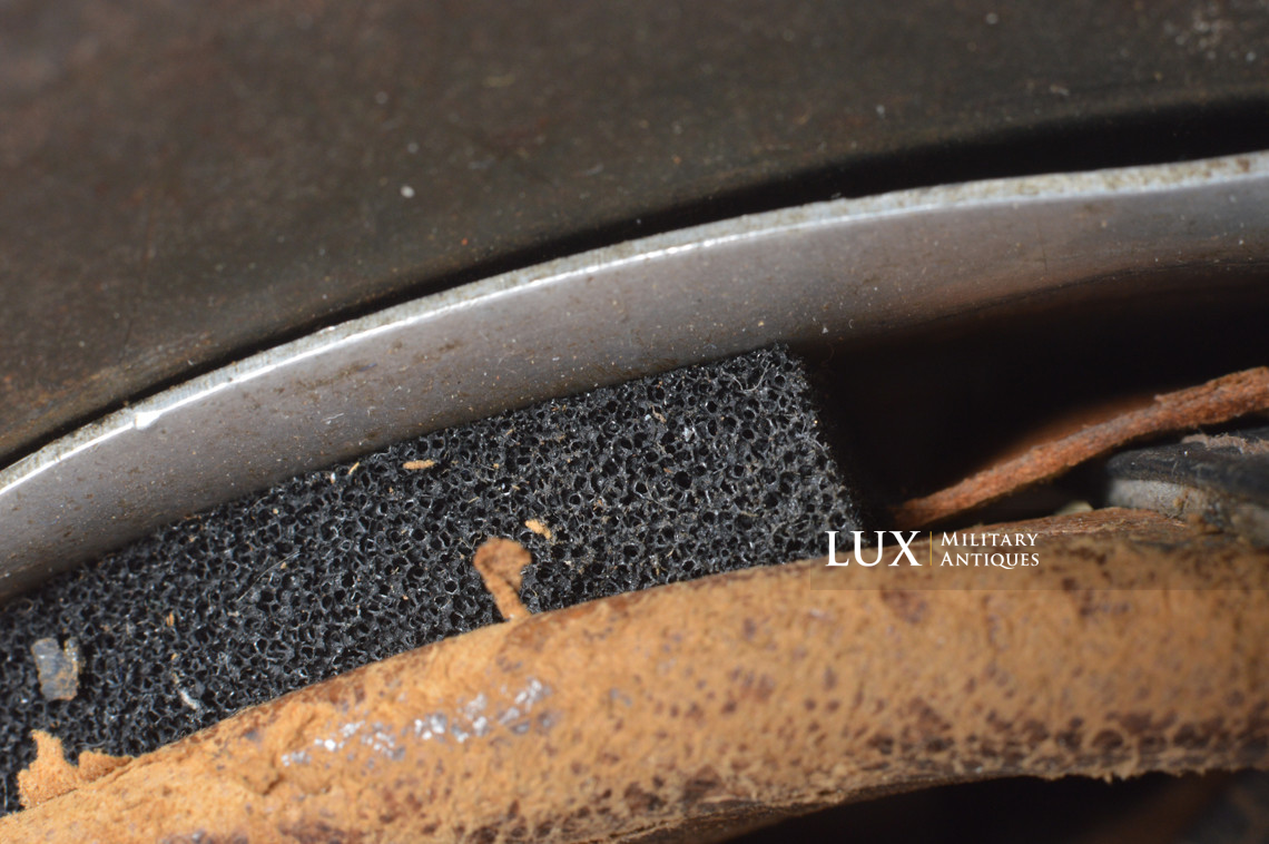 Late-war M38 German Paratrooper combat helmet, « ckl68 » - photo 44