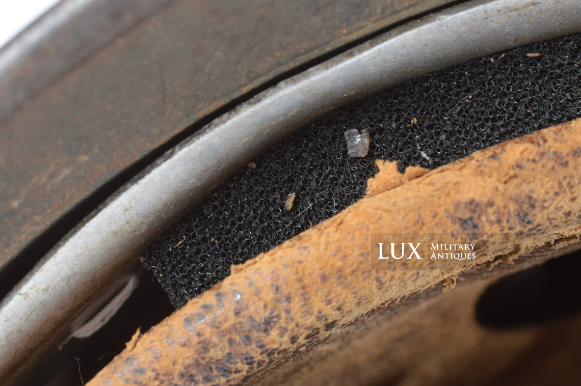 Late-war M38 German Paratrooper combat helmet, « ckl68 » - photo 45