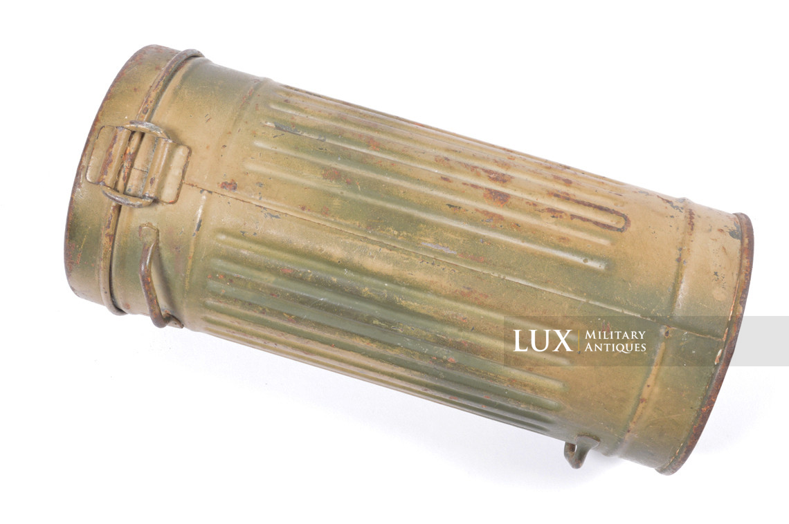 German two-tone camouflage gas mask canister - photo 9