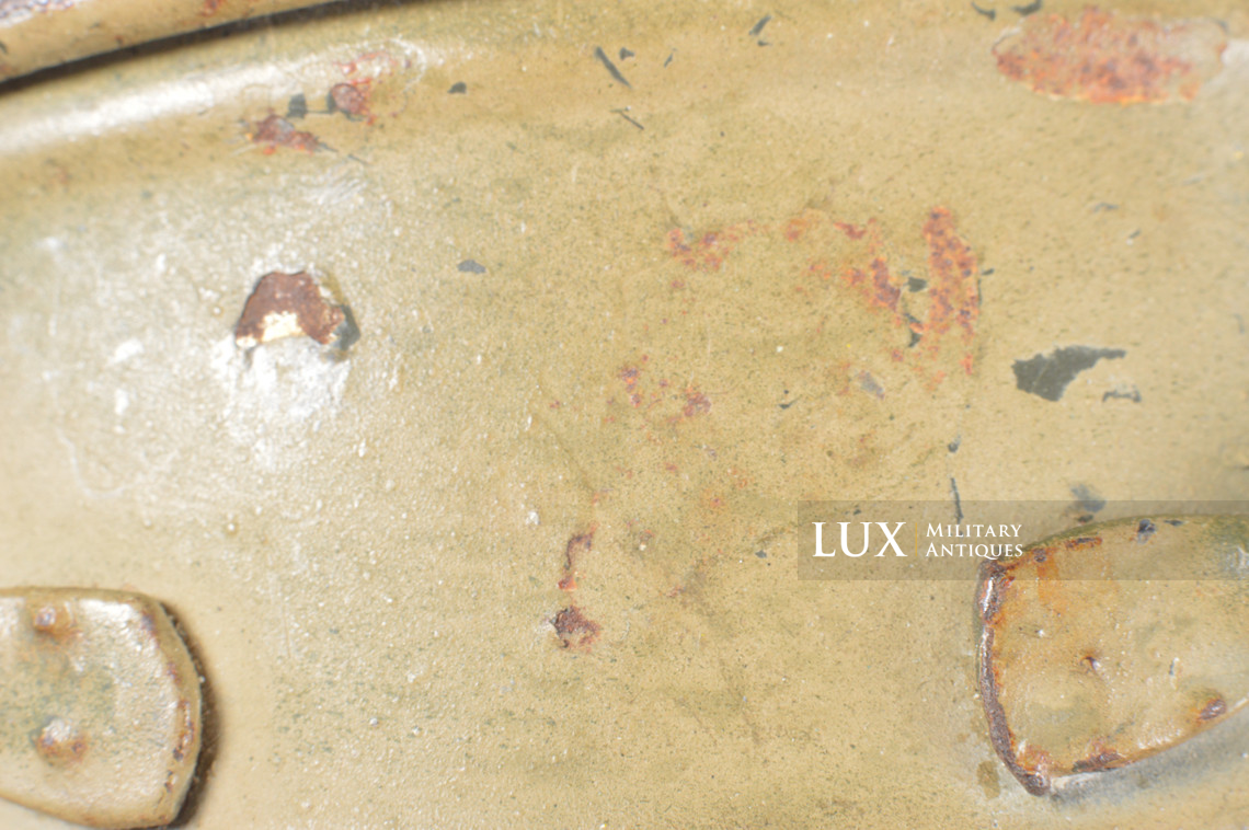 German two-tone camouflage gas mask canister - photo 33