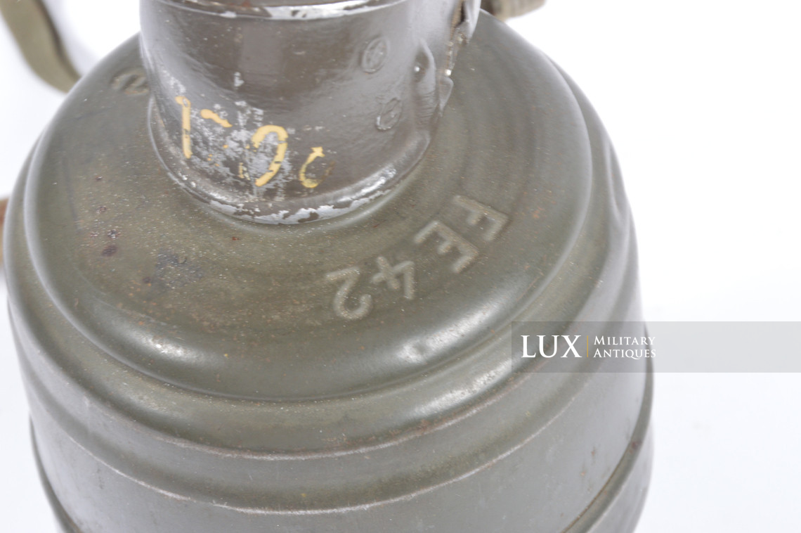 German two-tone camouflage gas mask canister - photo 41