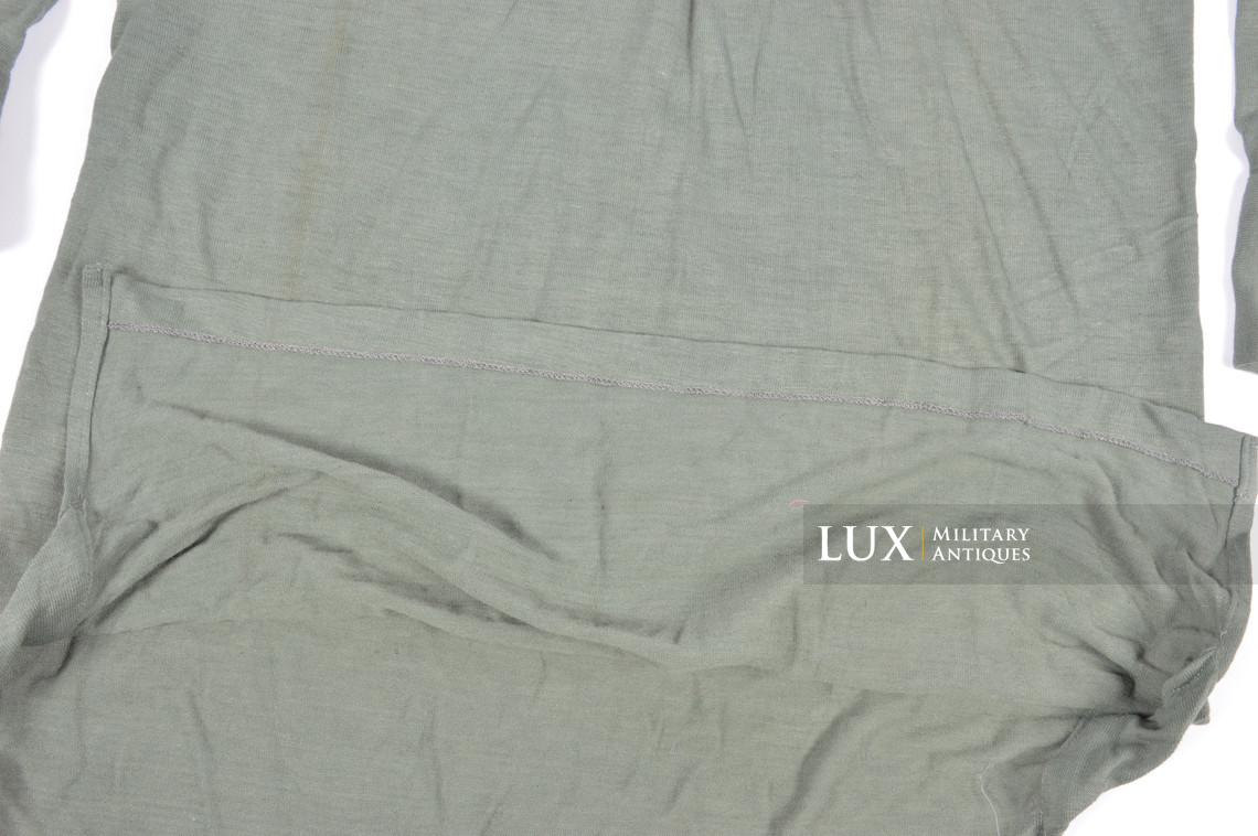 Late-war Heer / Waffen-SS issue service shirt, « Aertex » - photo 13