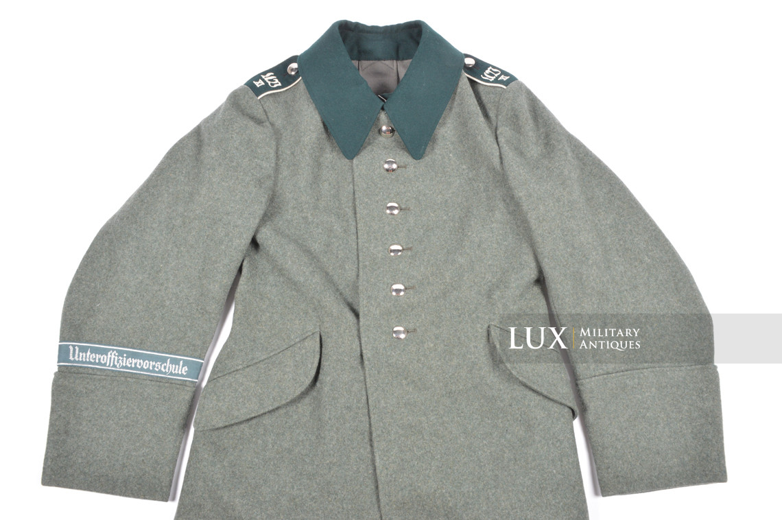 Manteau pour cadet de l’école préparatoire des sous-officiers de la Heer - photo 8