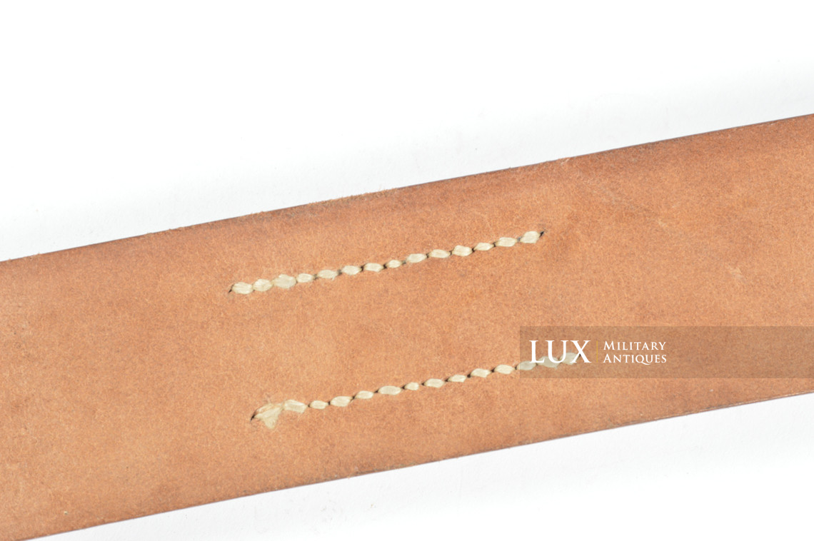 Early German combat service belt in natural brown leather, « 1938 » - photo 11