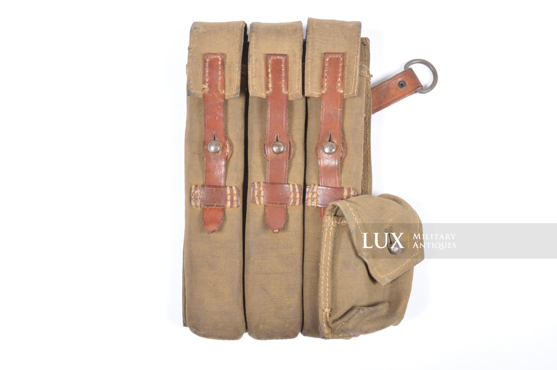 Rare paire de porte chargeurs MP38/40 milieu de guerre, « gmn1942 » - photo 8