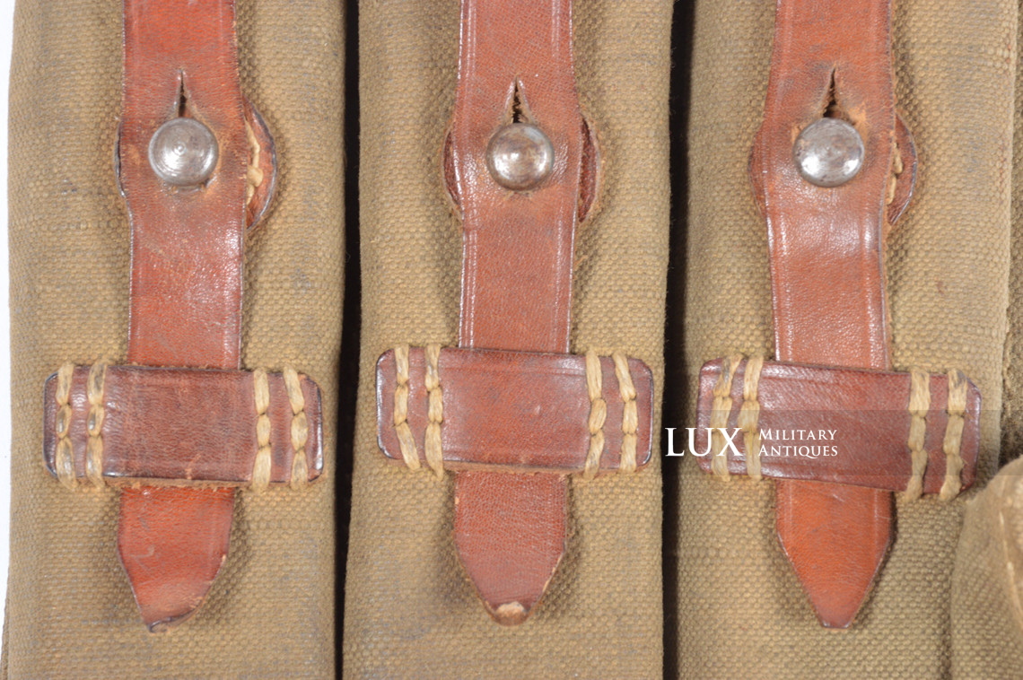 Rare paire de porte chargeurs MP38/40 milieu de guerre, « gmn1942 » - photo 10