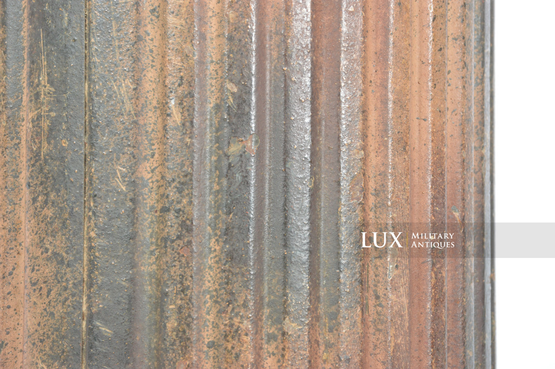 Ensemble boîtier de masque anti-gaz allemand camouflé trois tons, « Normandie » - photo 17