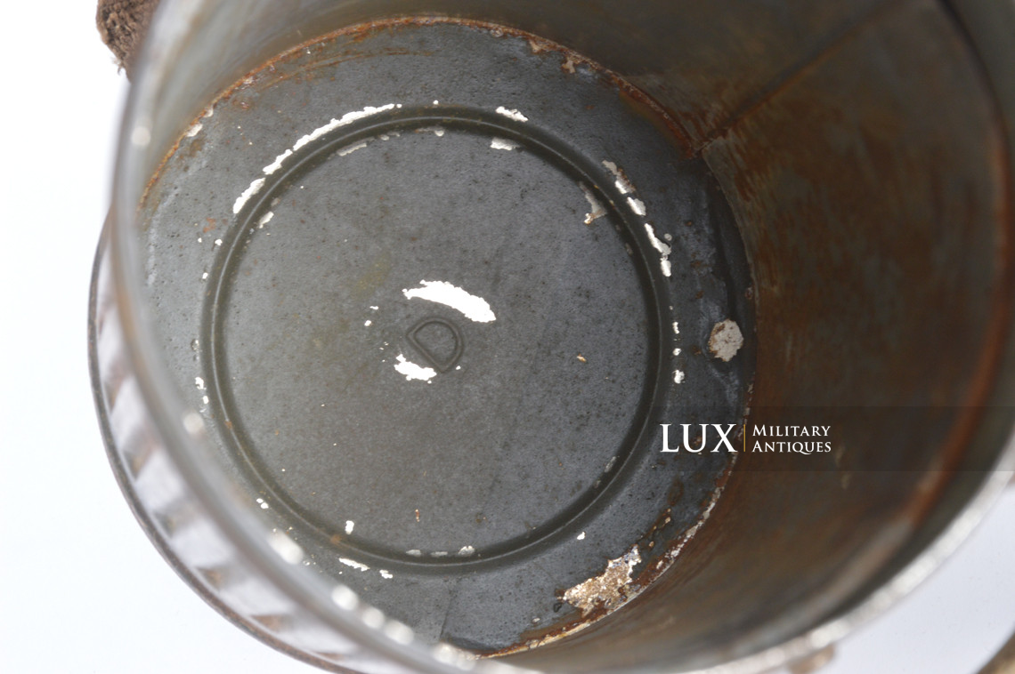 Ensemble boîtier de masque anti-gaz allemand camouflé trois tons, « Normandie » - photo 28