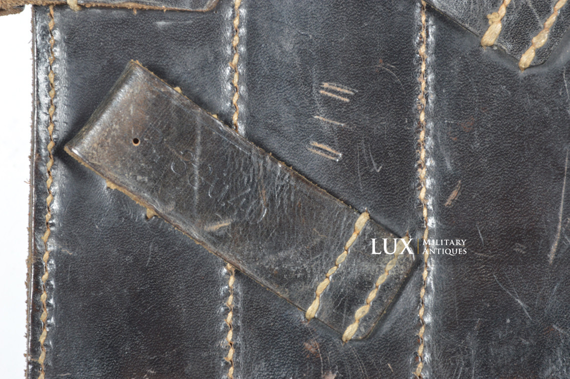 Rare pair of German MP38/40 pouches in leather, « fkx1942 » - photo 16