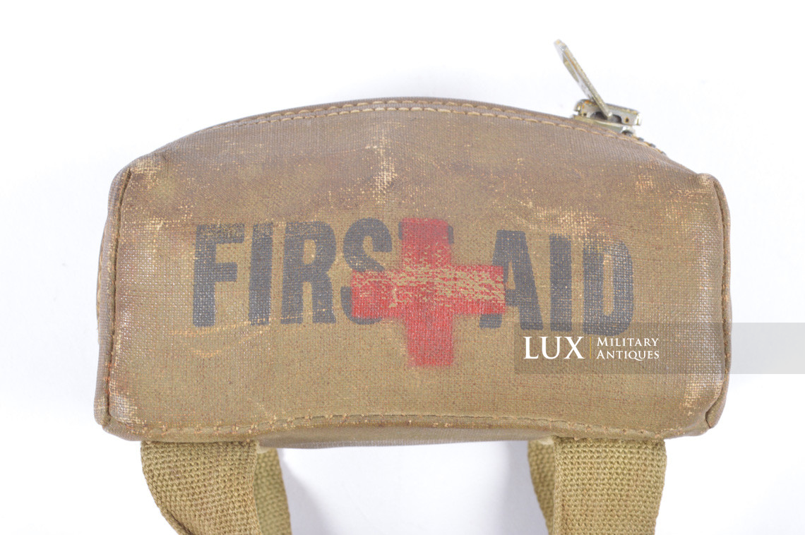 Rare US Airforce / Airborne First Aid pouch with content, « 1st Pattern » - photo 12