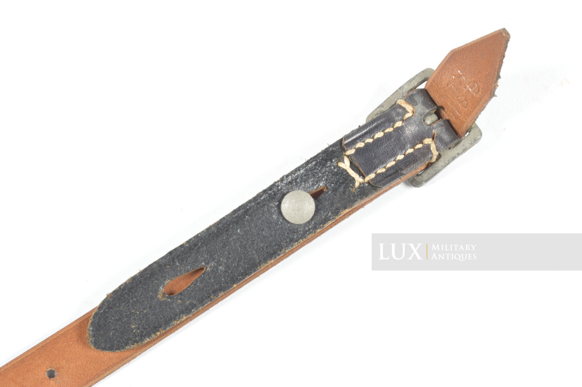 German helmet chinstrap, « G. SINGER KLATTAU 1941 » - photo 12