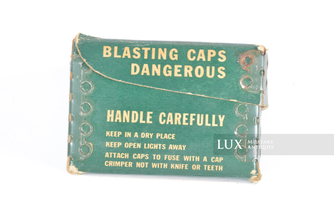 Boîte en carton pour détonateurs spéciaux de l’US ARMY, « DUPONT » - photo 13