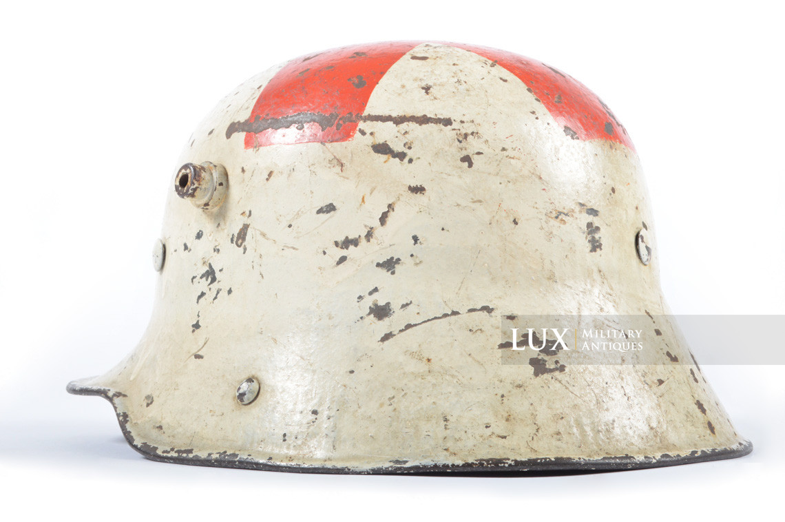 Rare German M16 transitional Medics combat helmet - photo 16