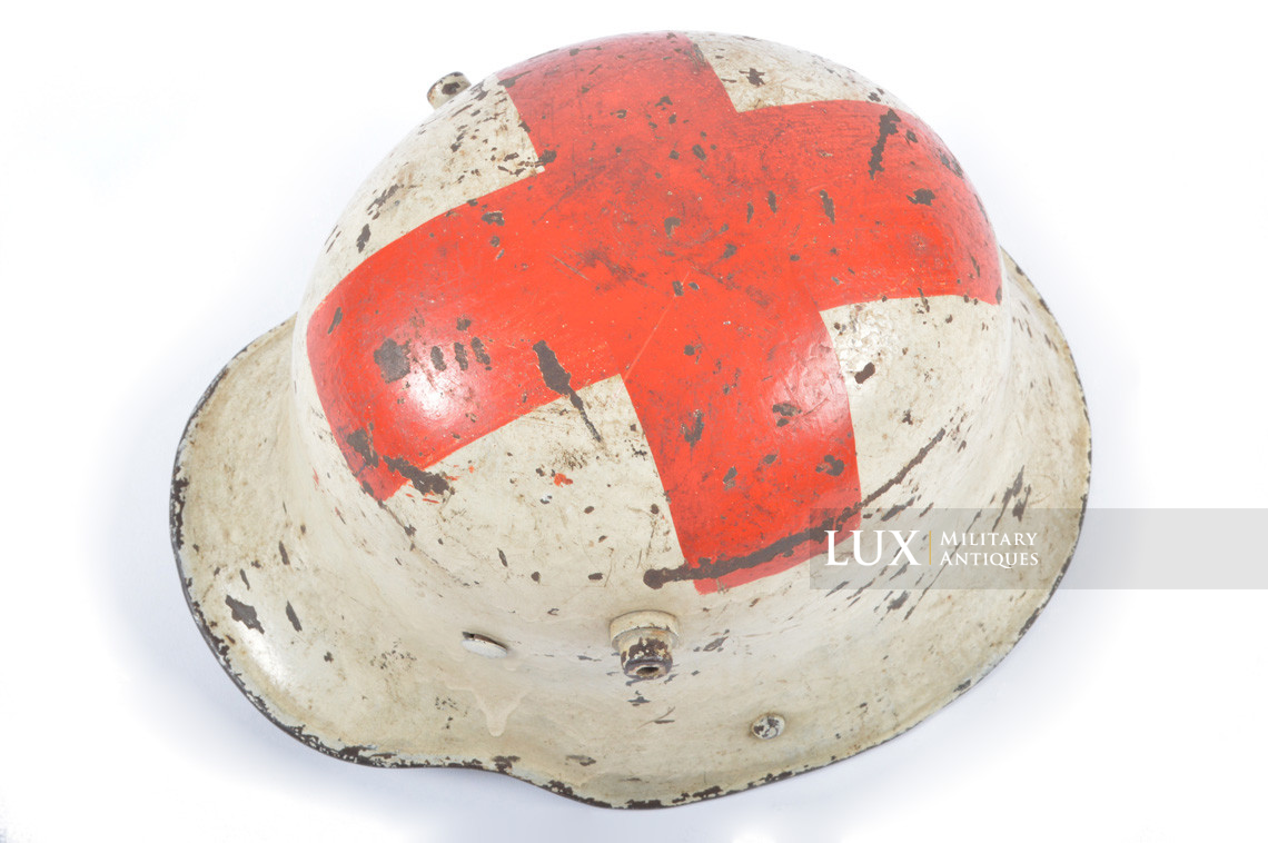 Rare German M16 transitional Medics combat helmet - photo 17