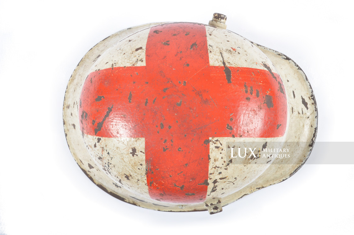 Rare German M16 transitional Medics combat helmet - photo 19