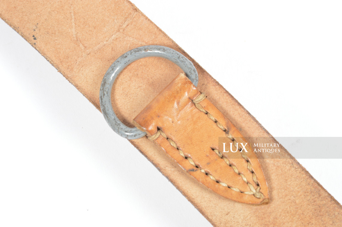 Rare German late war leather combat Y-straps in natural brown leather, « RBNr » - photo 12