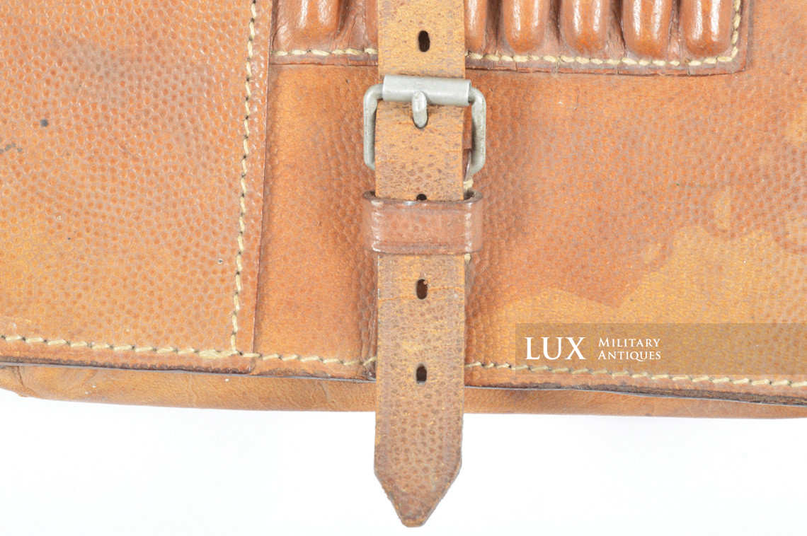 Porte cartes précoce en cuir brun naturel, « 1939 » - photo 9