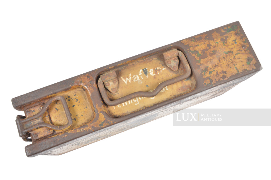 German MG service box, « Waffen-Reinigungsöl » - photo 10