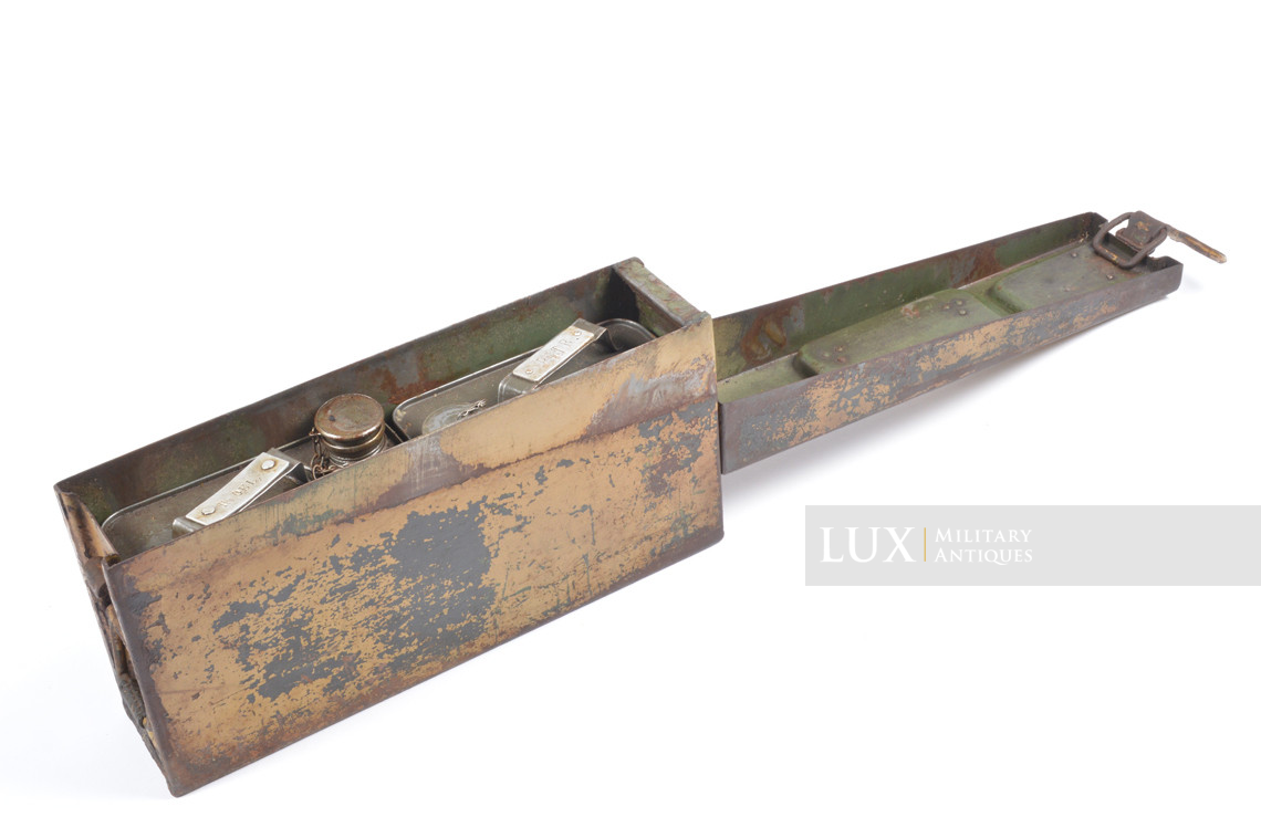 German MG service box, « Waffen-Reinigungsöl » - photo 26