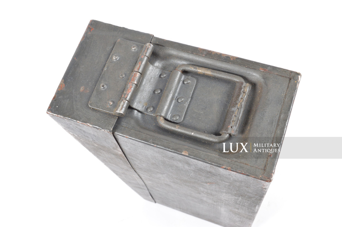 Early German MG34 & MG42 Machine Gun Belt Loading Device, « 1939 » - photo 15