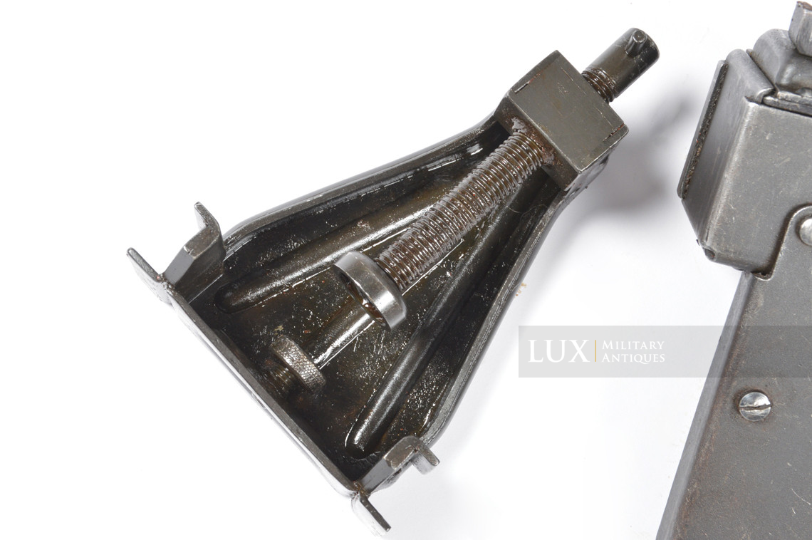 Early German MG34 & MG42 Machine Gun Belt Loading Device, « 1939 » - photo 20