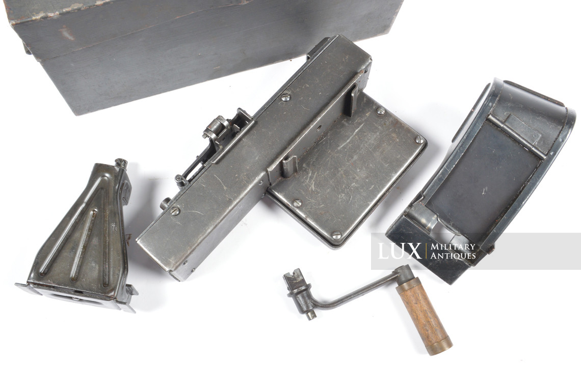 Early German MG34 & MG42 Machine Gun Belt Loading Device, « 1939 » - photo 24