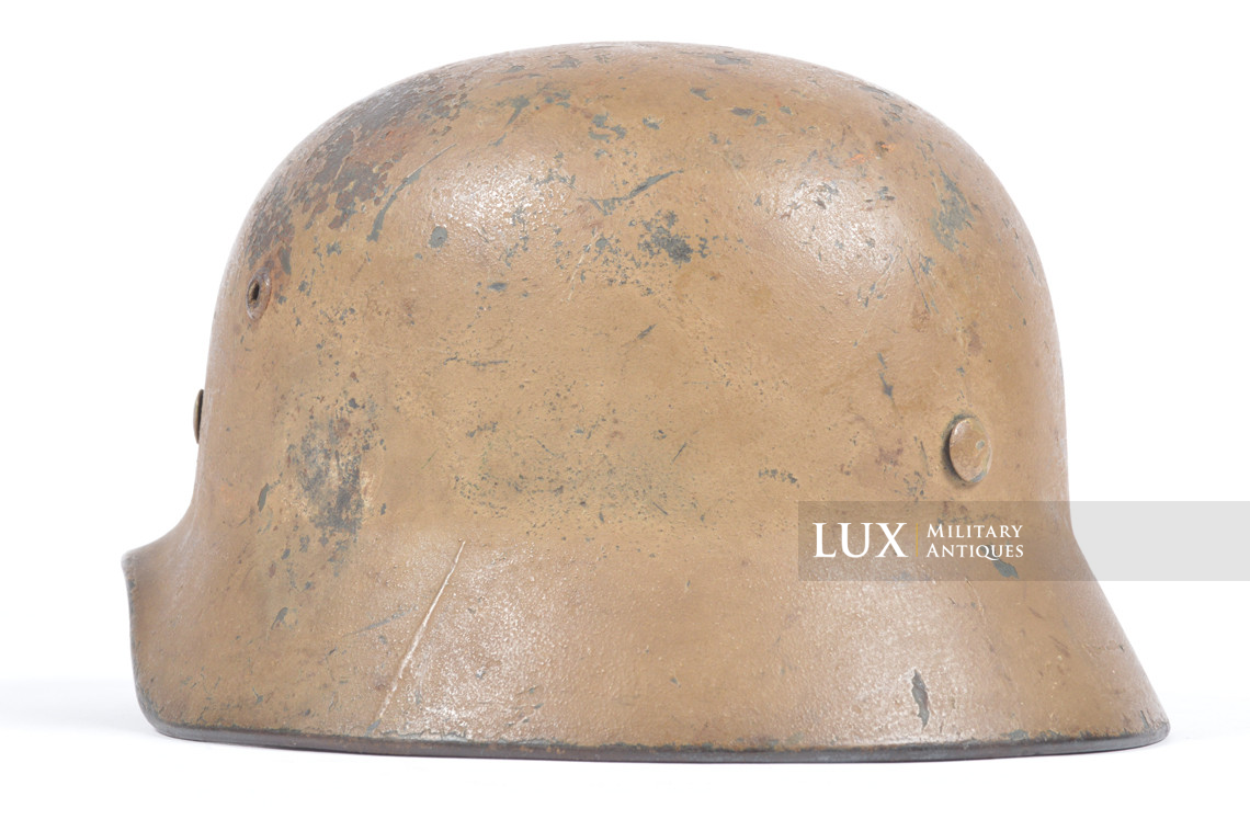 Exceptional German M35 Waffen-SS Double-Decal Tan Camouflage Helmet, « Normandy » - photo 12