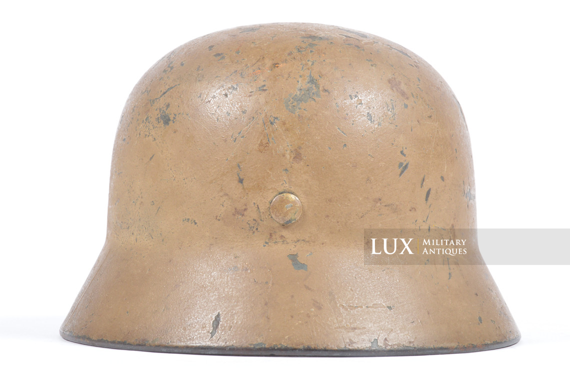 Exceptional German M35 Waffen-SS Double-Decal Tan Camouflage Helmet, « Normandy » - photo 13