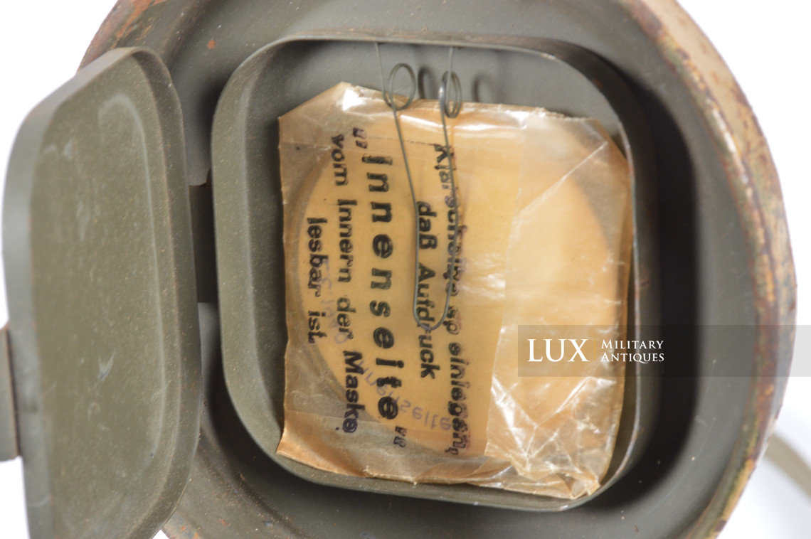 German Normandy camouflage gas mask canister set - photo 33