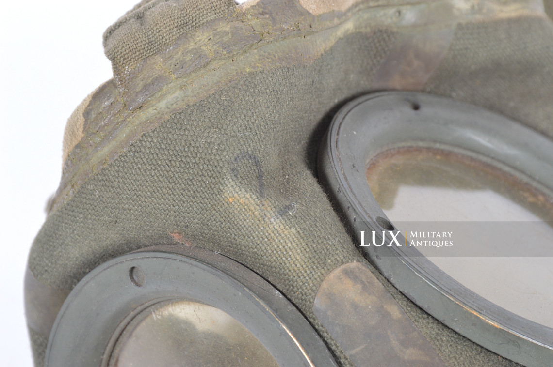 German Normandy camouflage gas mask canister set - photo 38