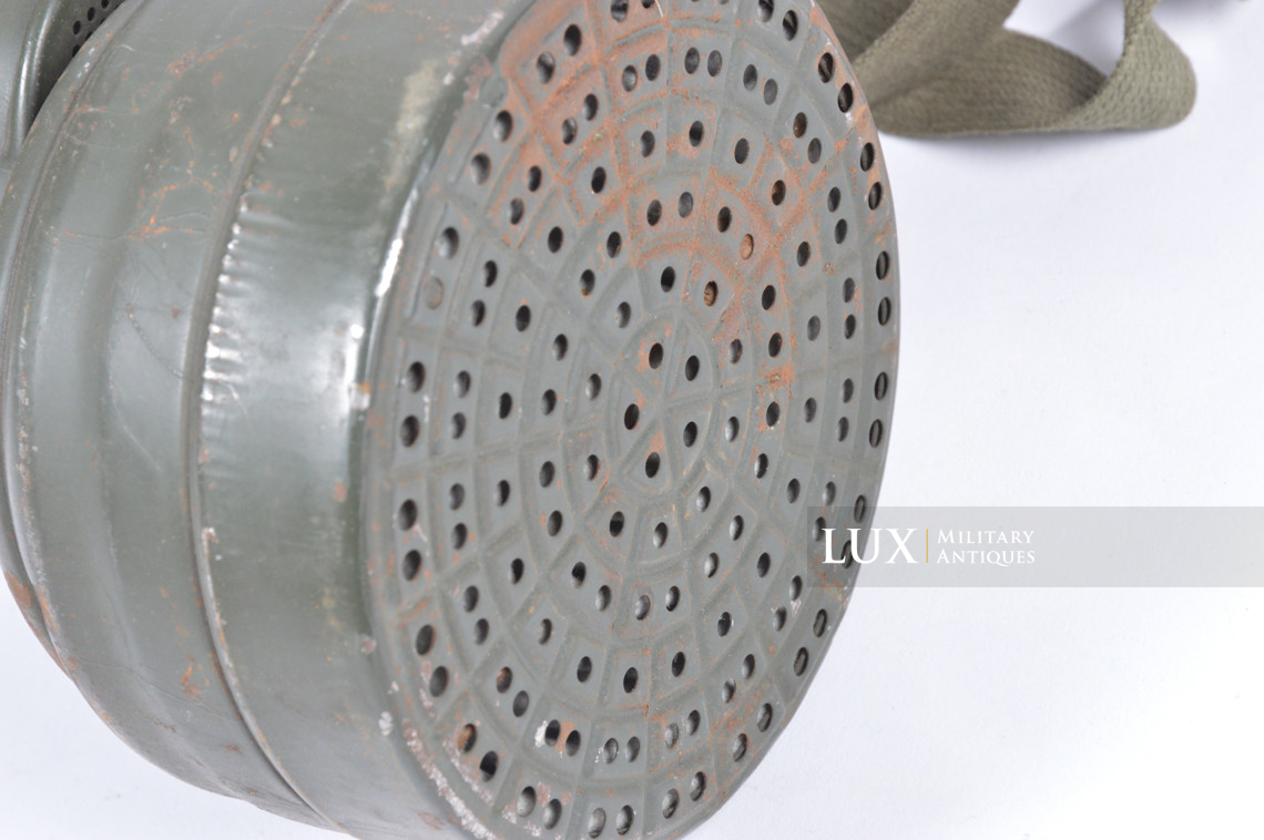 German Normandy camouflage gas mask canister set - photo 40