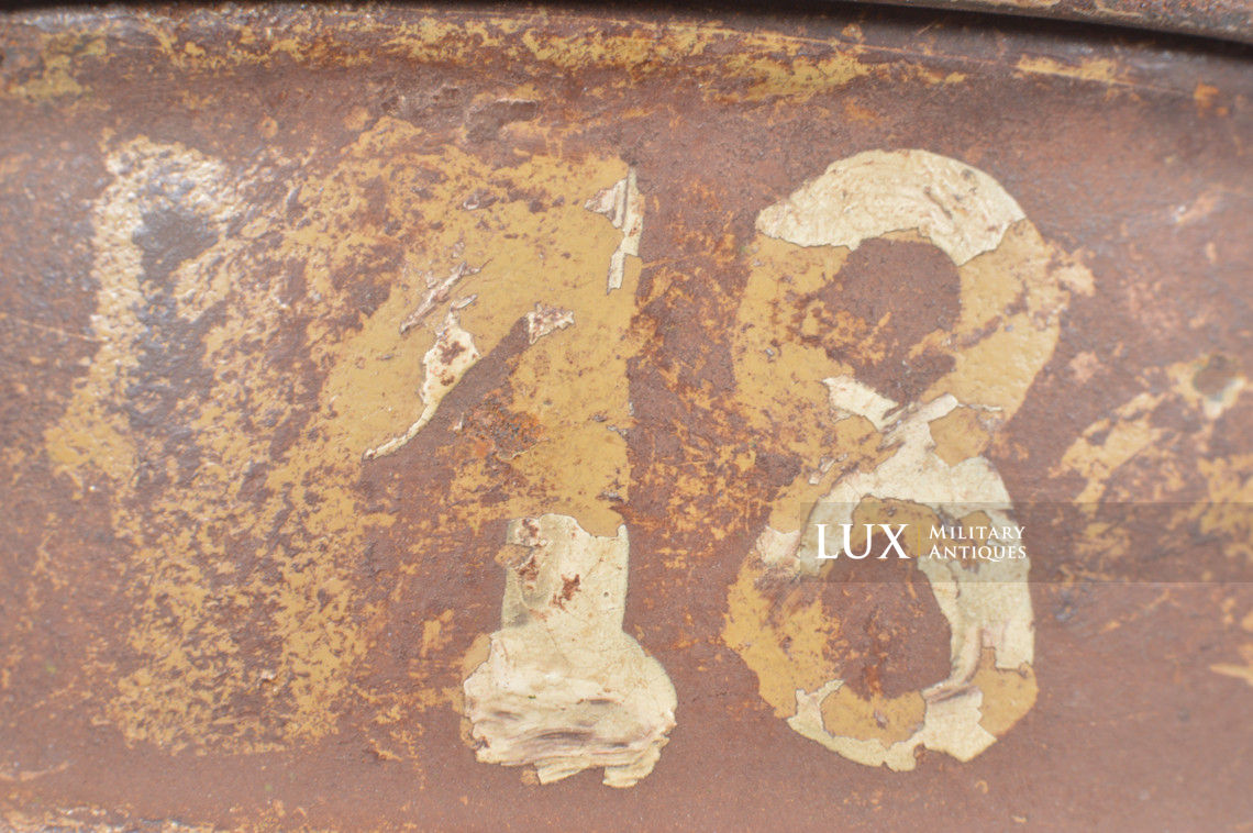 German Normandy camouflage gas mask canister set - photo 15