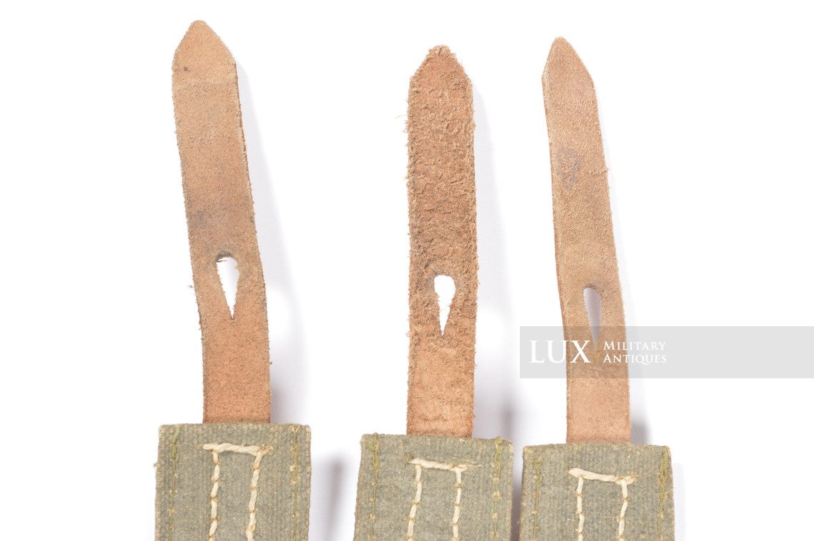 Late-war bicolor MP38u40 magazine pouch, « cea 1943 » - photo 24