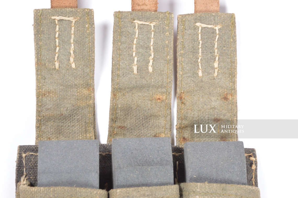 Late-war bicolor MP38u40 magazine pouch, « cea 1943 » - photo 25