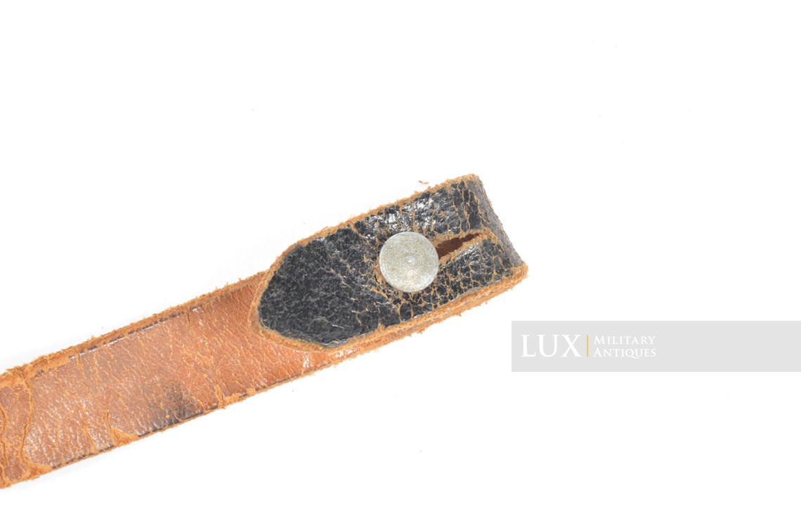 Jugulaire de casque allemand milieu de guerre  - photo 13