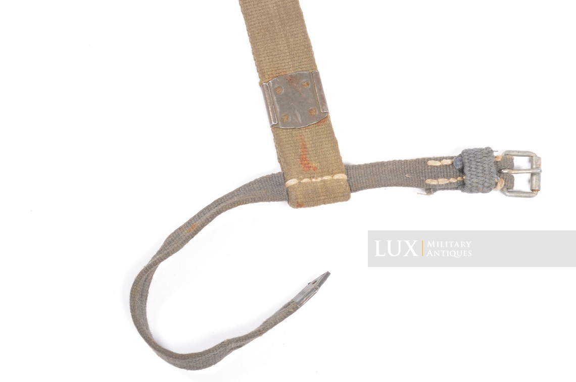 Rare German carrying strap for the late-war MG42 anti-aircraft light tripod, « Dreibein 40 » - photo 7