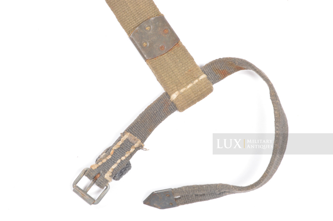 Rare German carrying strap for the late-war MG42 anti-aircraft light tripod, « Dreibein 40 » - photo 10