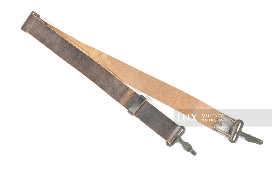 Rare German six pocket MP38/40 pouch carrying strap in leather, « eyp4 » - photo 9