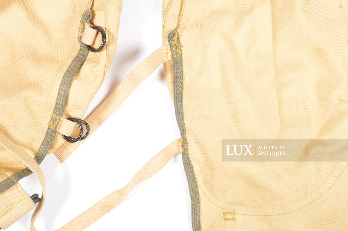 Unissued Luftwaffe Life vest, Type 10-30 B-2, « BWZ » - photo 16