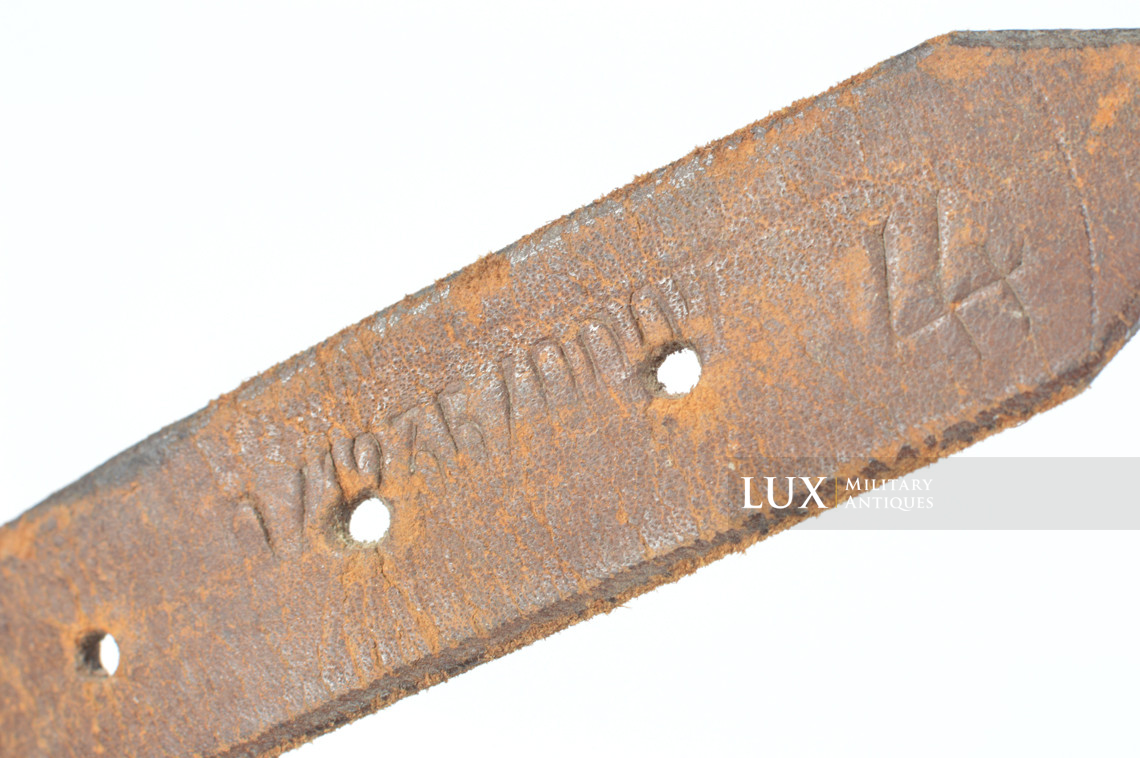 Jugulaire de casque allemand fin de guerre, RBNr « 0/1235/0007- 44 » - photo 12