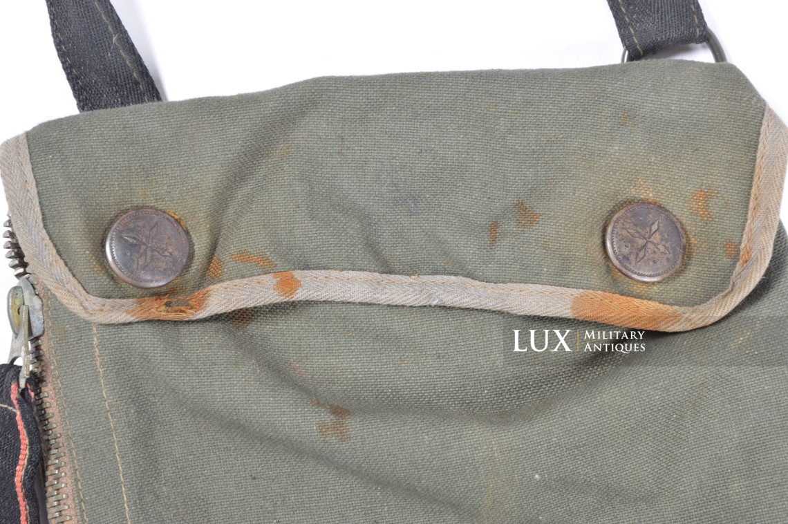 Earliest German paratrooper gas mask carry bag, « Auer » - photo 9