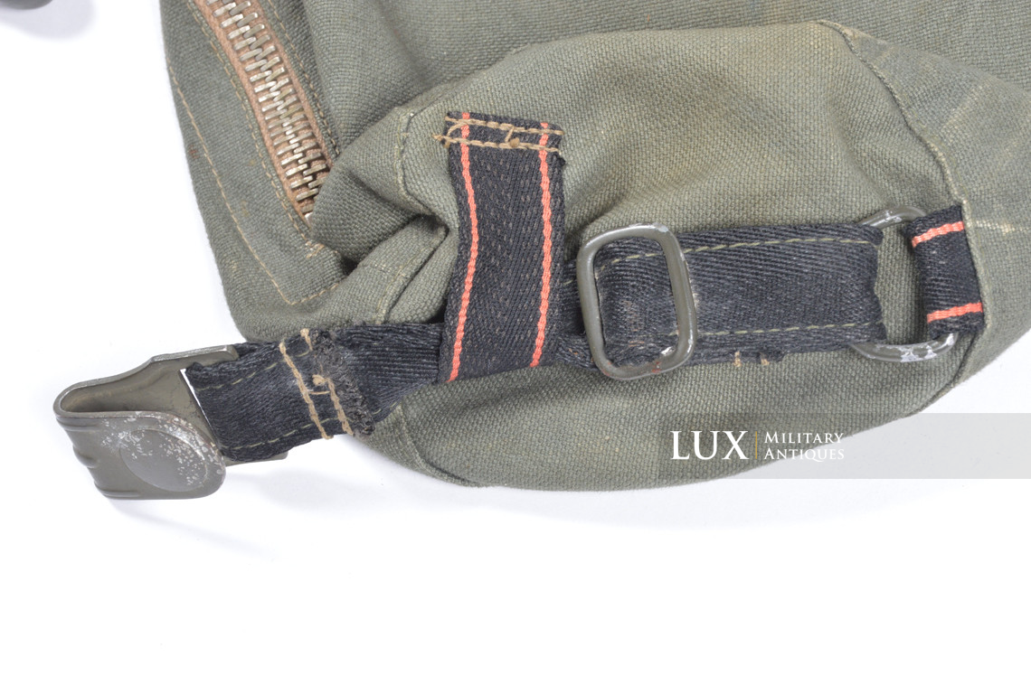 Earliest German paratrooper gas mask carry bag, « Auer » - photo 12