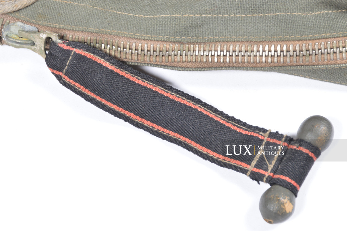 Earliest German paratrooper gas mask carry bag, « Auer » - photo 13