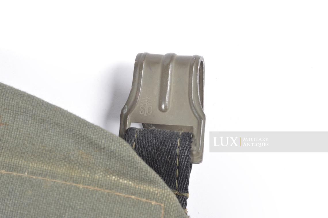Earliest German paratrooper gas mask carry bag, « Auer » - photo 23