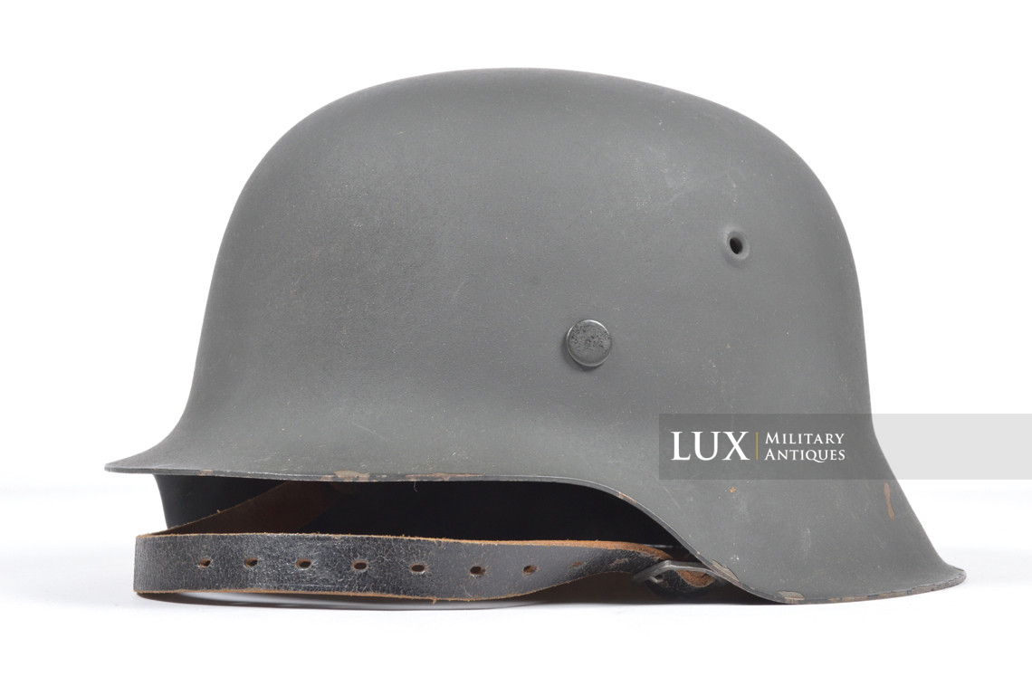 Unissued depot M42 German combat helmet, « ET66 » - photo 8