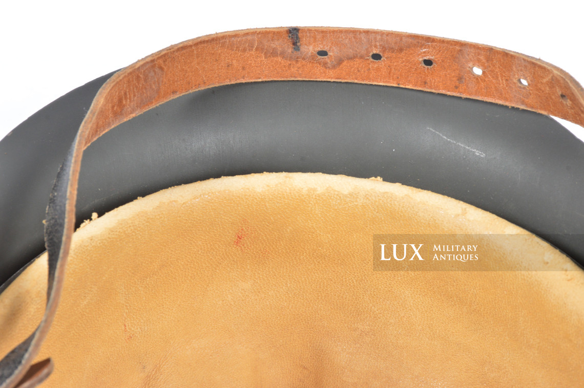 Unissued depot M42 German combat helmet, « ET66 » - photo 33