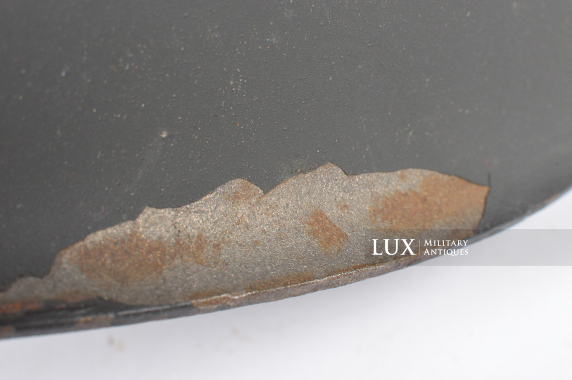 Unissued depot M42 German combat helmet, « ET66 » - photo 26