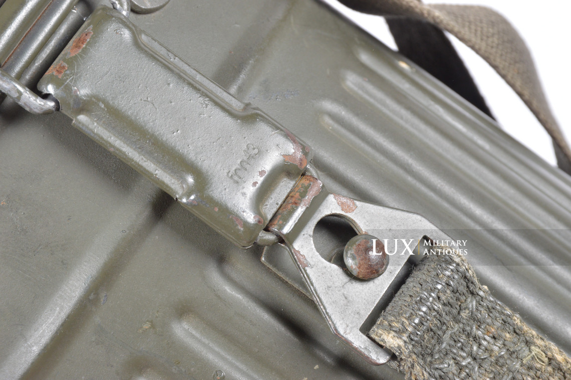 Late-war German Heer gas mask canister set, « 1943 » - photo 14