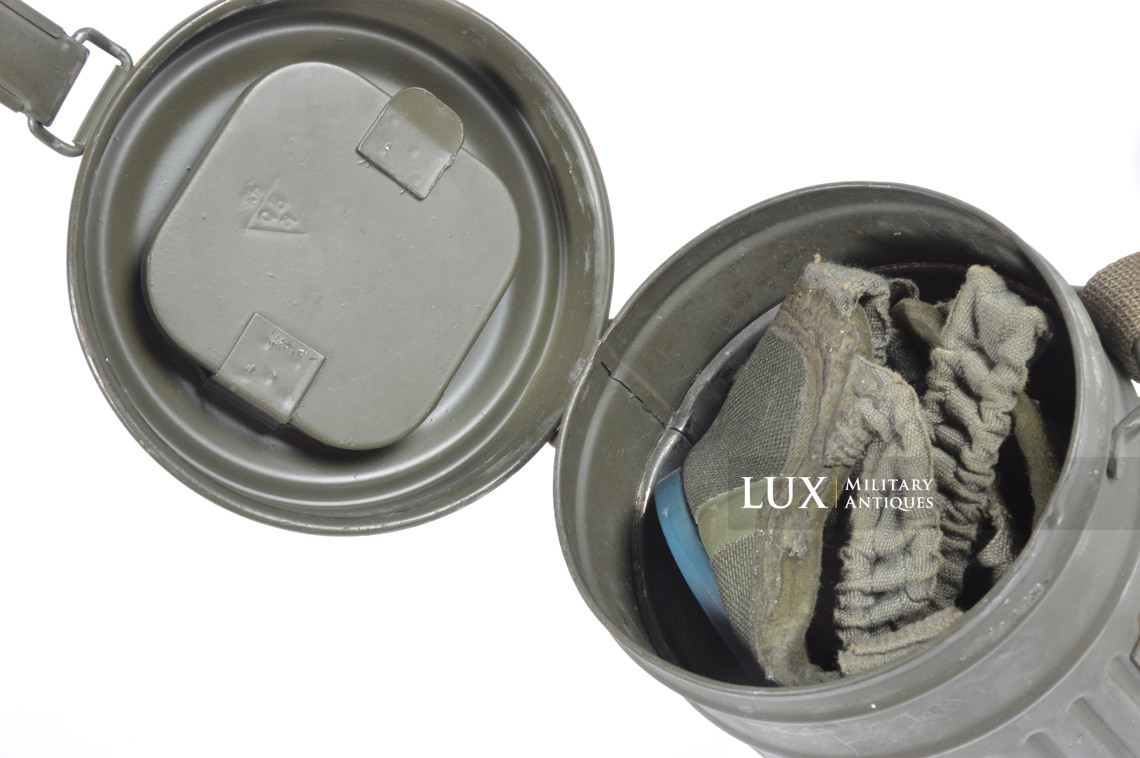 Late-war German Heer gas mask canister set, « 1943 » - photo 20