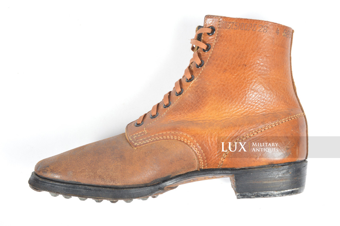Unissued late-war German low ankle combat boots, « RBNr » - photo 13